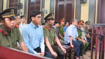 Từ nhân viên, tài xế... được "mời" làm giám đốc