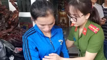 Bán ma túy, gắn hàng chục camera theo dõi quanh nhà