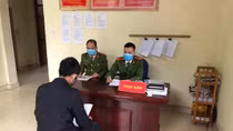 Xin đừng là “con sâu làm rầu nồi canh”