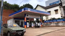 Nhóm buôn xăng giả đã thu về gần 2 nghìn tỷ từ việc bán dung môi