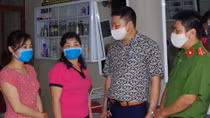 Bám cơ sở cùng nhân dân phòng, chống dịch