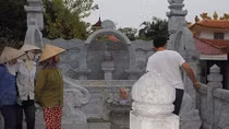 Đạo mộ trộm tro cốt rồi đòi 2,5 tỷ tiền chuộc