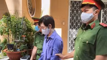Gã xe ôm giở trò đồi bại với bé gái lĩnh 20 năm tù