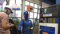 Giá xăng dầu đồng loạt giảm mạnh