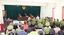 Sự thật sau lớp áo ngụy trang