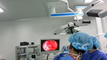 BV Việt Đức phẫu thuật tái tạo sàn hốc mắt qua đường miệng 