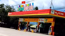 Nhân viên đang bơm xăng bị cướp sát hại lúc rạng sáng