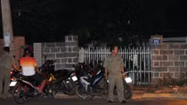 Nam thanh niên chết trong phòng trọ với nhiều vết thương