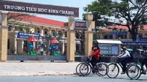 Đề nghị khai trừ Đảng đối với phụ huynh ép cô giáo "quỳ gối"