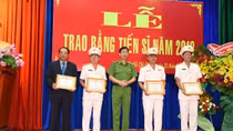 Học viện CSND trao bằng cho 12 tân tiến sĩ năm 2018 