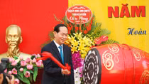 Chủ tịch nước đánh trống khai giảng năm học mới