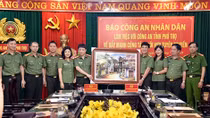 Nhân rộng những tấm gương điển hình, tiên tiến của cán bộ, chiến sĩ Công an đất Tổ