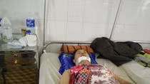Một Công an viên bị thương khi truy bắt trộm xe máy
