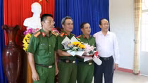 Thưởng nóng các lực lượng tham gia phá nhanh vụ cướp tài xế taxi