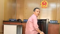 Thuê xe ô tô rồi làm giấy tờ giả đem bán