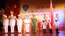 Đoàn Nghi lễ CAND đón nhận Huân chương Bảo vệ Tổ quốc hạng Ba