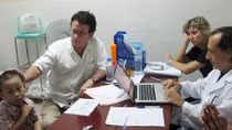 Trao cơ hội bước đến hạnh phúc cho trẻ bị khiếm khuyết bộ phận sinh dục
