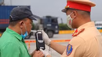 Tai nạn giao thông giảm sâu trong ngày nghỉ lễ thứ 2