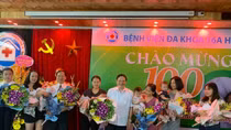 100 em bé chào đời bằng phương pháp hỗ trợ sinh sản 