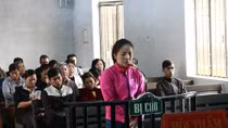 Đâm chết người tình trẻ vì... mải chơi game 