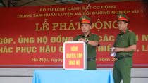 Trung tâm Huấn luyện và bồi dưỡng nghiệp vụ I ủng hộ đồng bào miền Trung