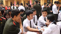 1.000 cán bộ, học viên Học viện Chính trị CAND hiến máu “Giọt hồng trao em”