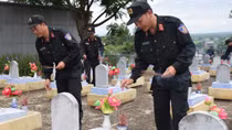 Trung đoàn CSCĐ Trung Bộ tổ chức các hoạt động về nguồn, đền ơn đáp nghĩa tại tỉnh Quảng Trị