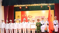 Trung tâm Huấn luyện và sử dụng động vật nghiệp vụ đón nhận Huân chương Bảo vệ Tổ quốc