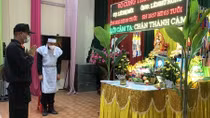 Cán bộ CSCĐ nghẹn ngào chịu tang bố và bà nội nơi tâm dịch Bắc Giang
