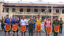 Tiểu đoàn CSBV vận chuyển hàng đặc biệt thi đấu bóng chuyền chào mừng 19-8