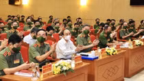 Chủ tịch nước Nguyễn Xuân Phúc dự Hội nghị sơ kết công tác Công an 6 tháng đầu năm 2021