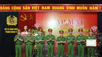 Cảnh sát bảo vệ mục tiêu đón nhận Bằng khen của Thủ tướng Chính phủ