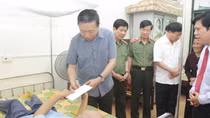 Bộ trưởng Tô Lâm tri ân các thương binh nặng ở Thuận Thành, Bắc Ninh