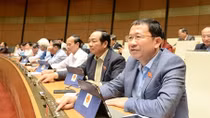 Thu phí thu gom rác thải sinh hoạt hộ gia đình, cá nhân từ cuối năm 2024