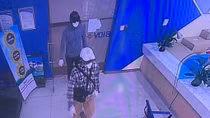 Truy tìm hai đối tượng cướp ngân hàng BIDV ở phố Huỳnh Thúc Kháng