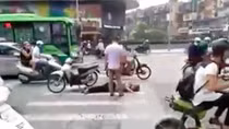 Nghi vấn đôi nam nữ đi xe máy tông cụ ông nguy kịch rồi bỏ trốn
