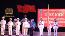 Đoàn Thanh niên Học viện ANND đón nhận Huân chương Bảo vệ Tổ quốc hạng Nhất