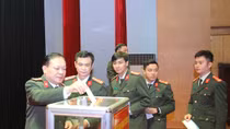 Đồng hành cùng CBCS tuyến đầu phòng, chống dịch COVID-19