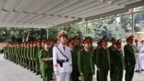 Đồng đội nghẹn ngào tiễn đưa hai người con của Trung đoàn CSCĐ Thủ đô