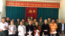 Công an quận Hải Châu về thăm Khu di tích An ninh Đông Hồ