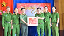 Thứ trưởng Nguyễn Văn Sơn thăm và chúc tết tại Đà Nẵng