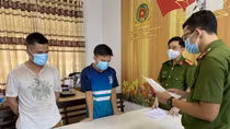 Siêu lợi nhuận từ việc “kinh doanh” giấy tờ, tài liệu giả