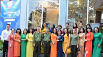 Cuộc hội ngộ ấm áp nghĩa tình trên dải đất miền Trung
