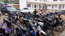 Nhóm thanh thiếu niên 9X, 0X “đá” hàng chục “xế nổ”