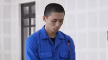 Vợ chồng trẻ bị "cậu em hàng xóm" khoắng sạch tiền vàng nhẫn cưới
