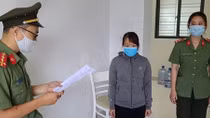Bắt nữ giám đốc giúp người Trung Quốc nhập cảnh trái phép