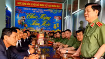 Thứ trưởng Nguyễn Văn Sơn thăm và làm việc tại xã Hòa Tiến