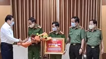Chủ tịch UBND TP Đà Nẵng khen thưởng lực lượng Công an khám phá 2 vụ án lớn