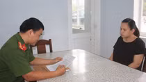 Nữ cán bộ dởm bán 1 lô đất khống cho 9 người