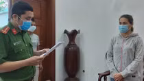 Bắt 2 đối tượng cho “đại gia bất động sản” vay lãi nặng 
